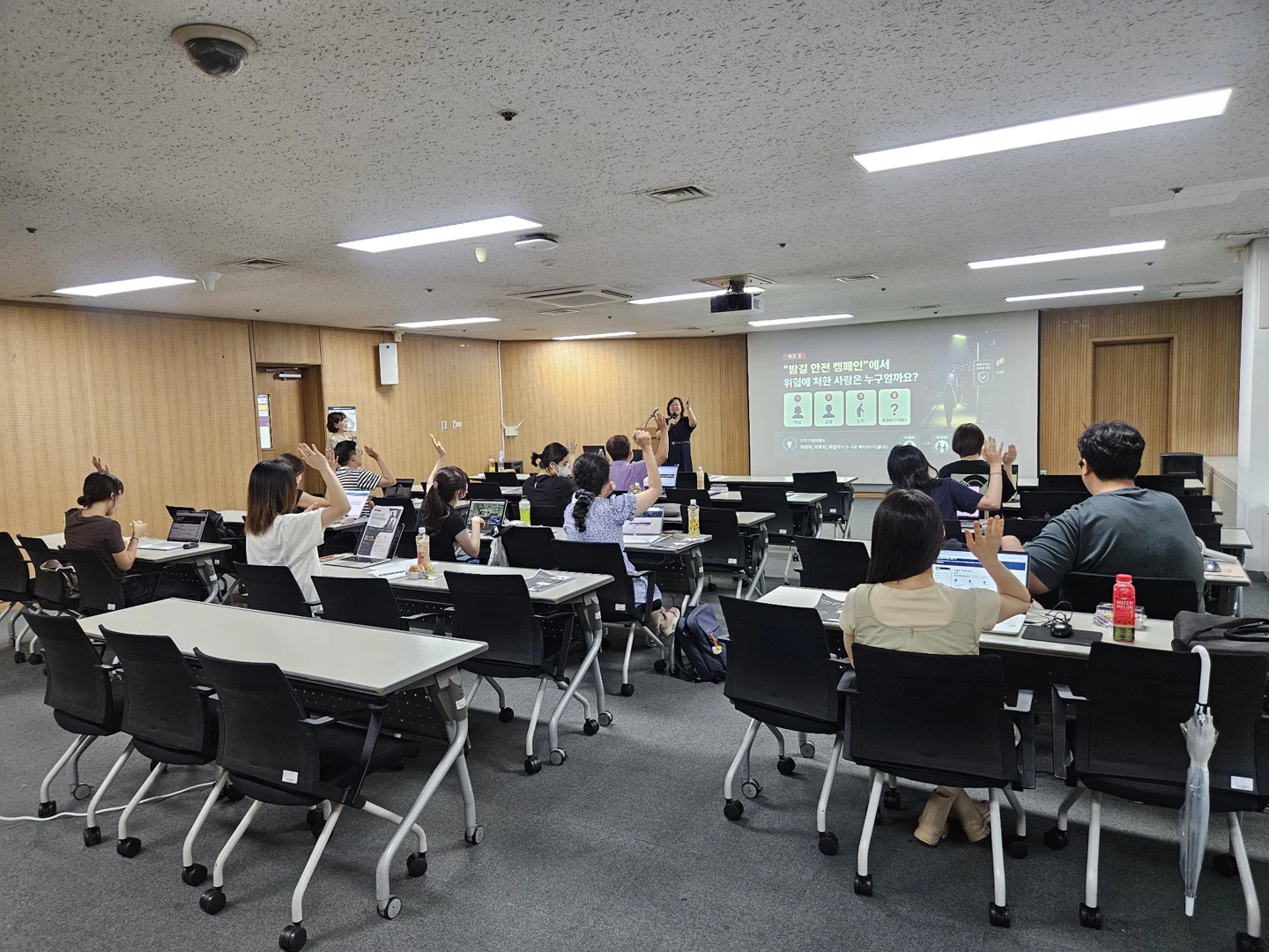 실제 서울시여성가족재단 특강 현장 · 협회장 제공